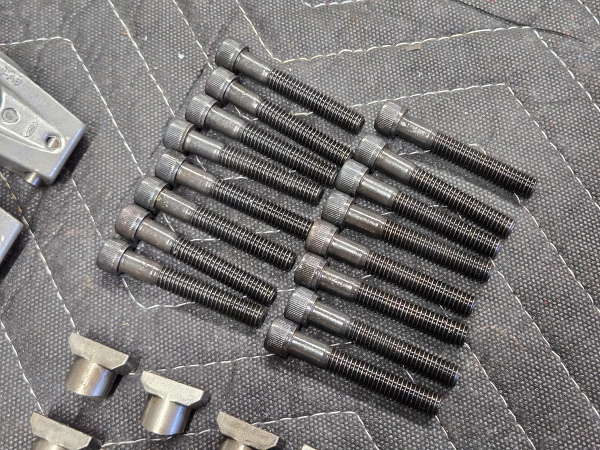 1986-1995 Ford Mustang 5.0l Crane Cams Rockers Pedestal Mount Gt40