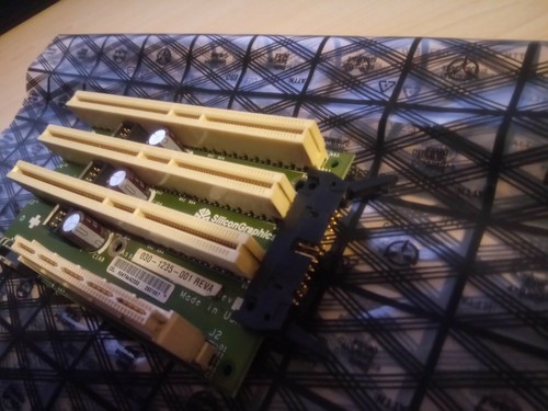 Silicon Graphics SGI Origin 200 PCI Backplane 030-1235-001 Rev A - Afbeelding 4 van 6