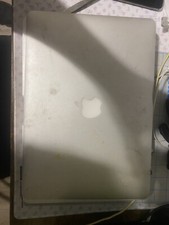 Apple MacBook Air Early 2015 - 13.3"  4GB RAM  128GB SSD  i5 1.6GHz - Sleek