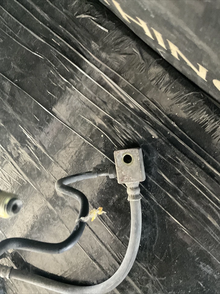 06-09 Infiniti G35 M35 Freno Delantero Línea Flex 46210-EG000 Foto 2 de 3