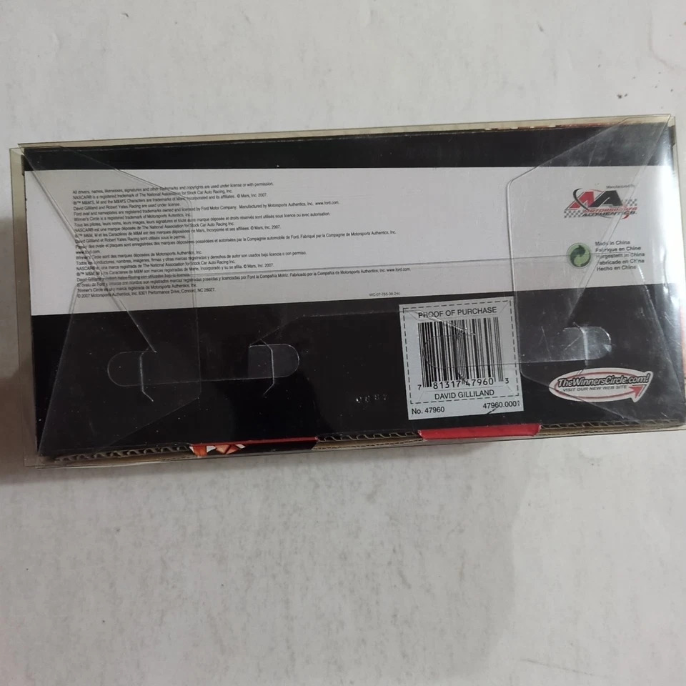 Autografiado NASCAR 1:24 Stock Car #38 David Gilliland Winners Circle  Foto 4 de 4
