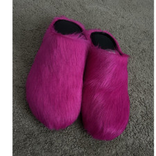 Women s Pink Faux Fur Slip-On Slippers, Round Toe, Flat Heel, Size 7