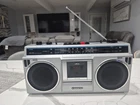 *READ* Vintage Sanyo M9802 Silver Boombox AM/FM Radio Cassette