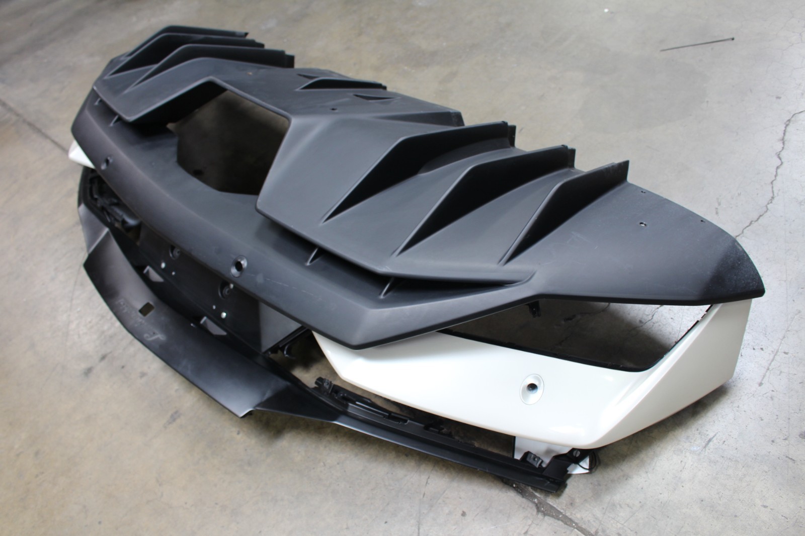 Lamborghini Aventador, Rear Bumper Cover w/Valance, DMG Used, P/N 470807511AA