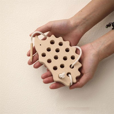 Holzschnürung Fädelbrett Holz Tierform Block