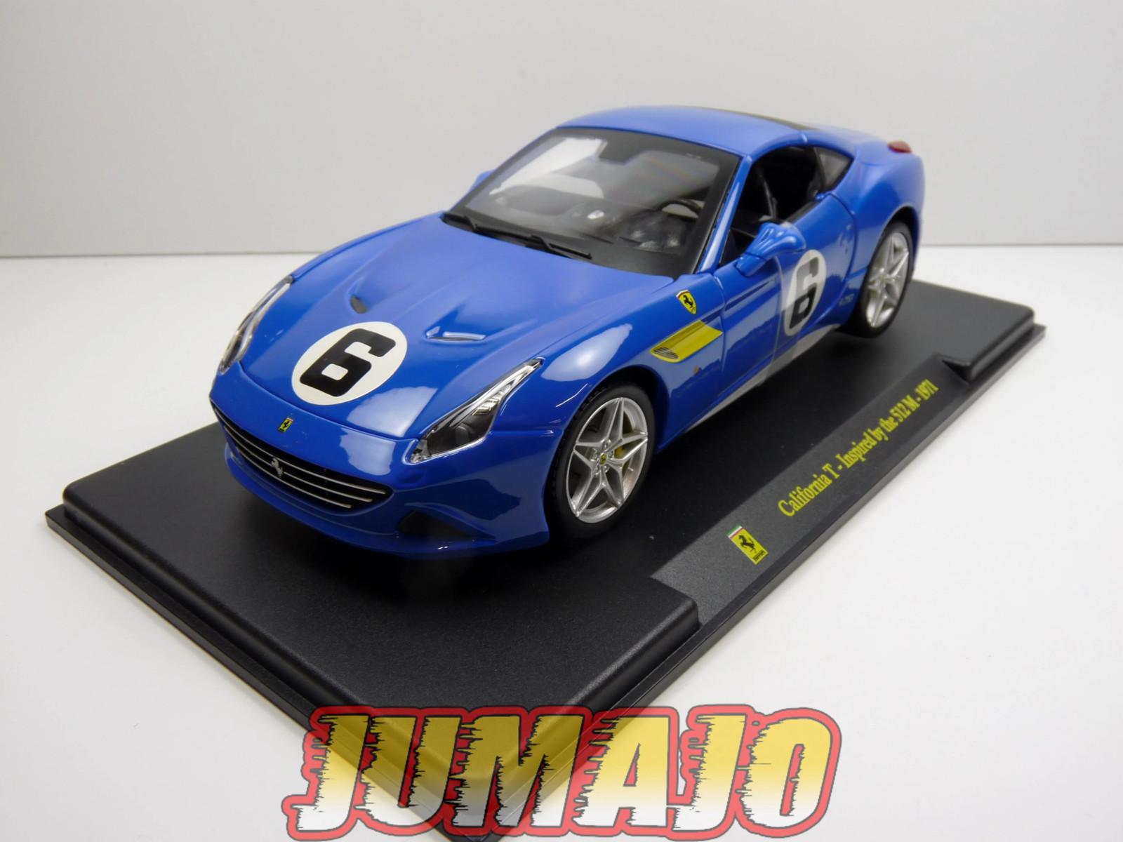 Ferrari California T Burago 1/24 miniature de collection en boite abîmée