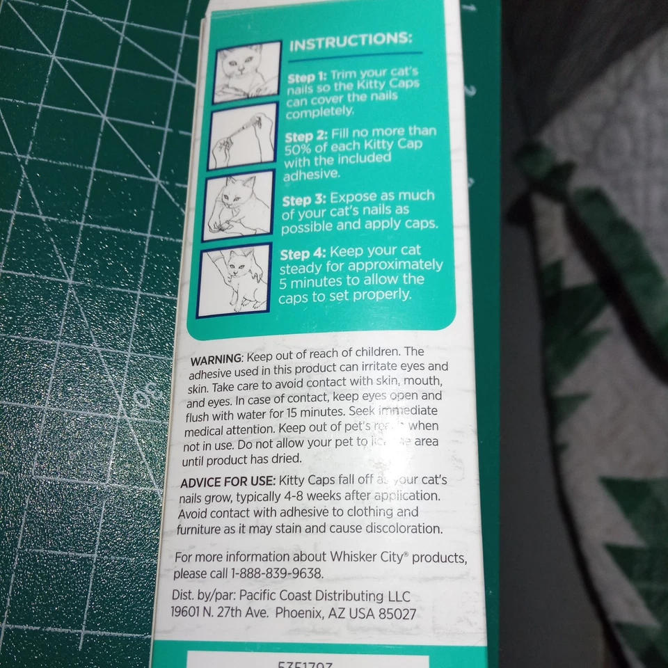Gorras Whisker City Kitty (pequeñas 6-8 libras)- rosa y azul 40 tapas para uñas Foto 2 de 2