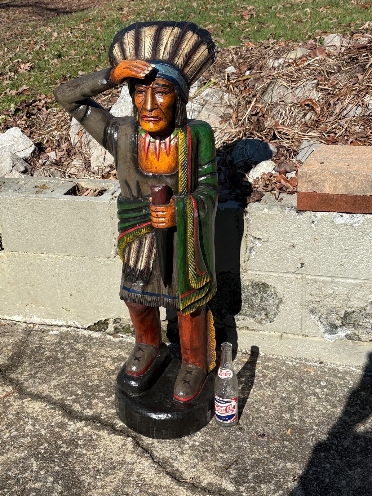 VINTAGE "CIGAR STORE WOODEN INDIAN" NICE COND, (40" INCHES TALL) BEAUTIFUL COLOR