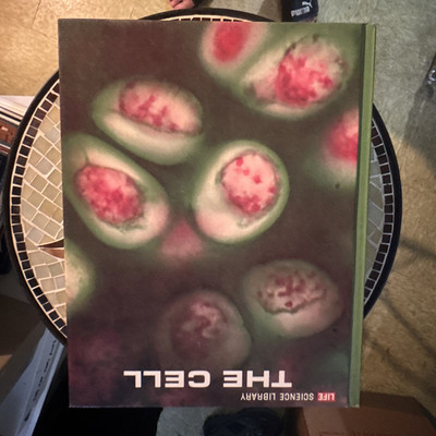 Time-Life Life Science Library: The Cell Hardcover by John Pfeiffer Nonfiction