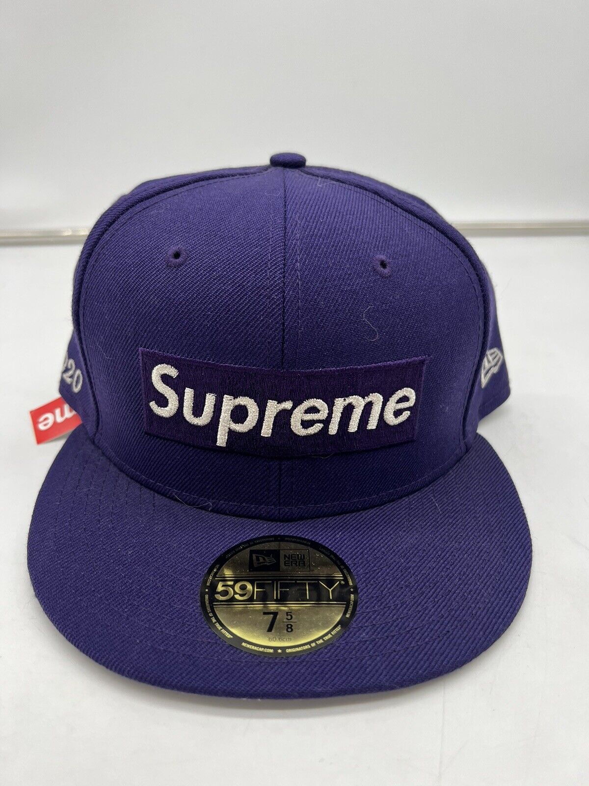 Supreme $1M Metallic Box Logo NEW ERA