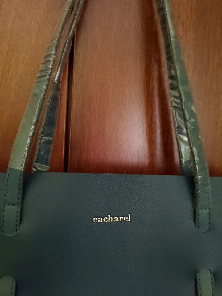 Set Cacharel - Borsa + Foulard Foto 4 de 4