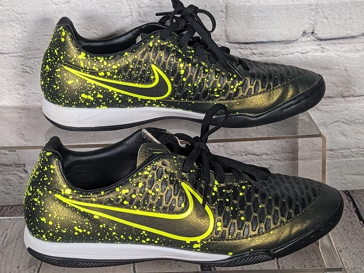 Nike magista sales indoor soccer