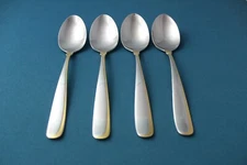 4 Teaspoons Yamazaki Patrick AFFAIR GOLD Accent LIGHT USE Japan Stainless 6 3/8"
