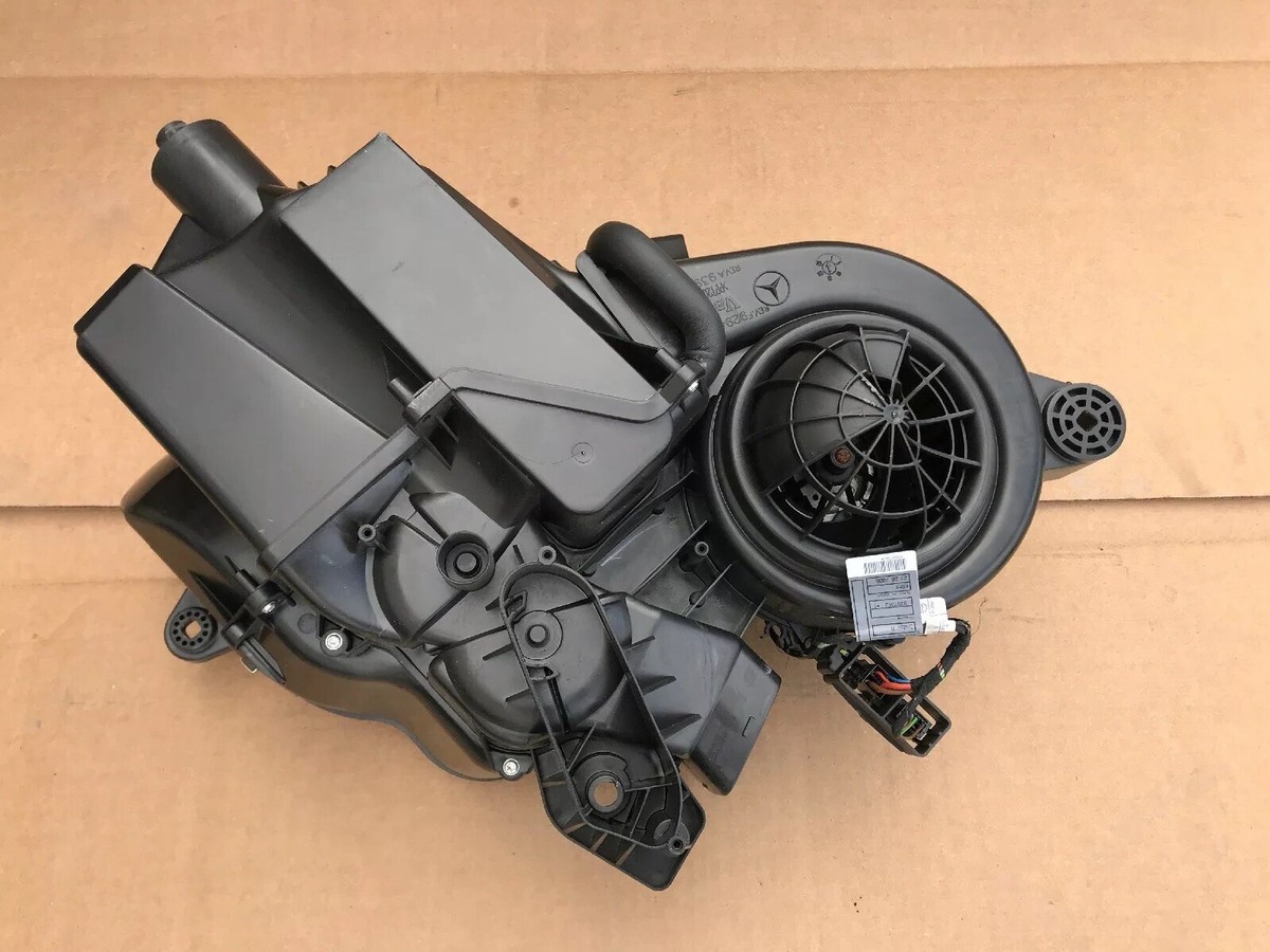 06-12 Mercedes X164 GL450 ML550 Rear AC Blower Motor Assembly A