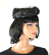 60s Pillbox Hat Vintage Black Shiny Raffia Straw Tulle Netting Satin Bows Round