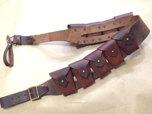 Accessoires et pièces détachées militaires de collection de la première guerre mondiale (1914-18)