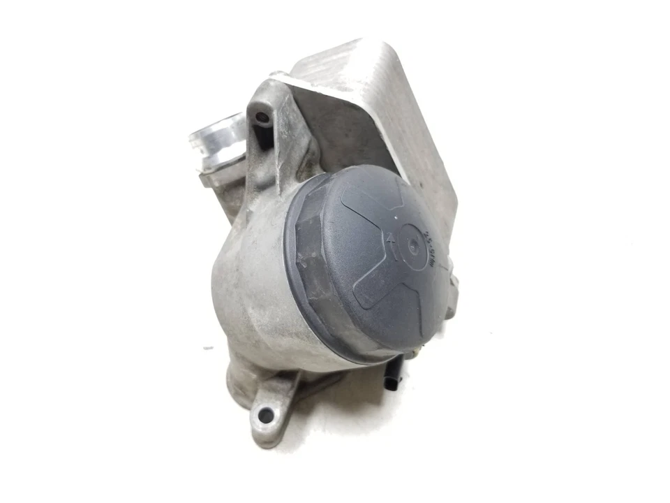 BMW X5 E70 2007-2014 carcasa de filtro de aceite OEM Foto 3 de 4