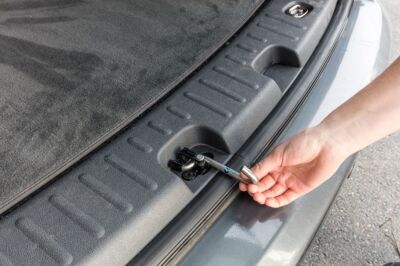 AIR-SAFE für VW Caddy und VW T6.1/T6/T5 ohne Heckklappen-Zuziehhilfe und für ...