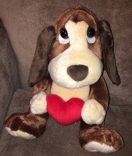 Vintage Russ Berrie Baxter Plush Dog Sitting Puppy W/Heart 11" Valentine s Day