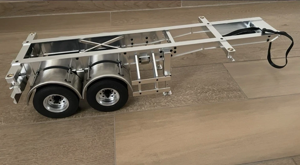 Semirimorchio Portacontainer Lesu 1/14 - Immagine 2 di 4