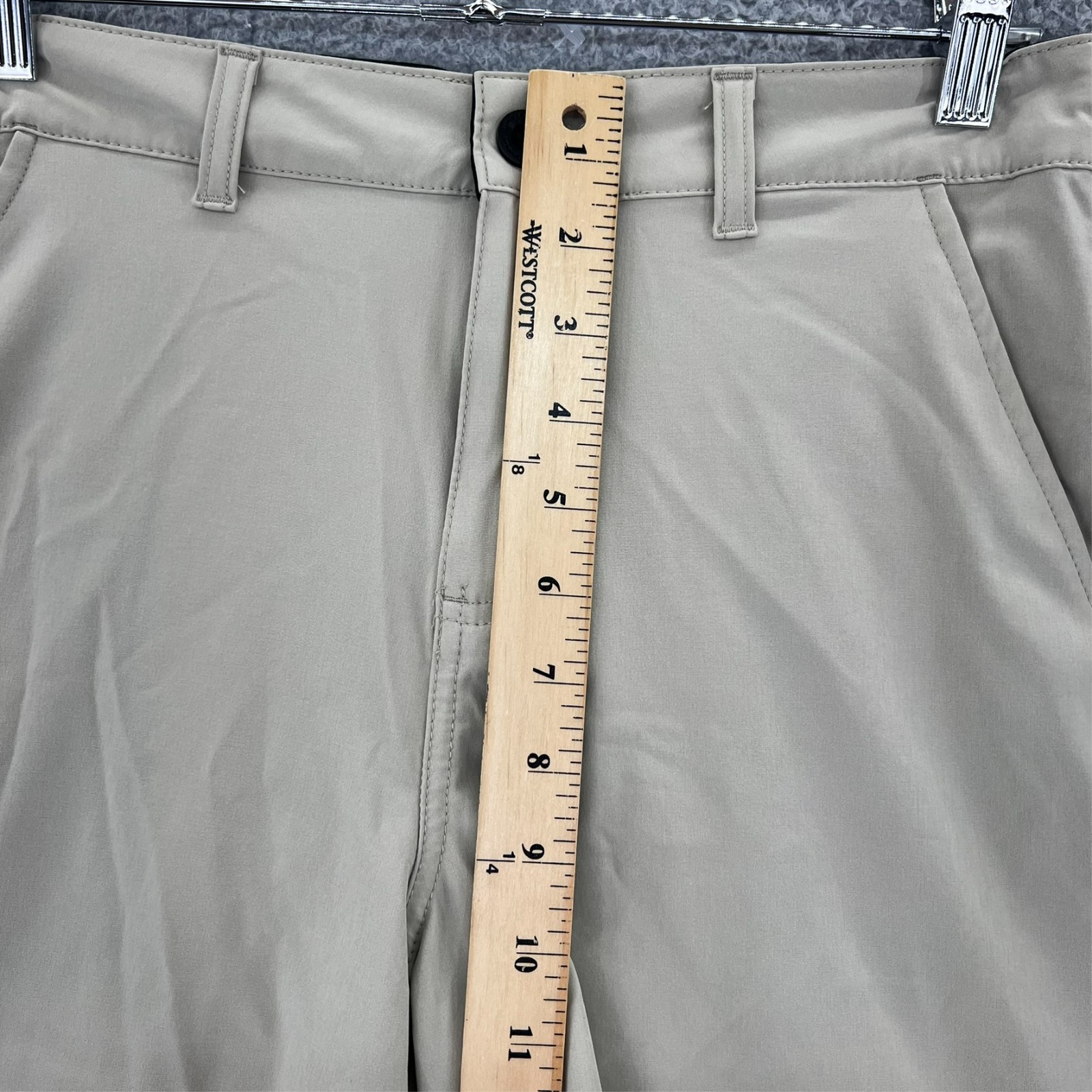 Under Armour Golf Shorts Women 18 (Fits 28x10) Tan Performance Stretch thumbnail 6