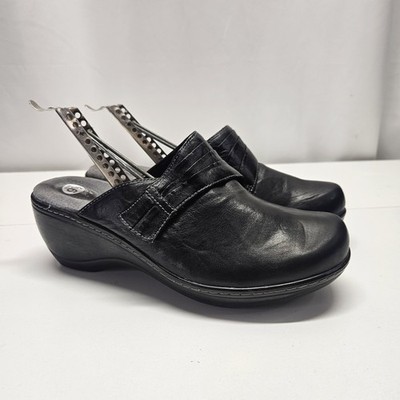 Womens Shoes SOFTWALK Black Leather Slip On Clogs 2 1/2 inch Wedge 9.5 Comfort 