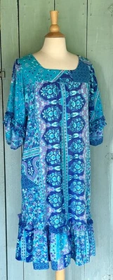 VTG Gerry CA Barkcloth Muumuu Patio Lounge Dress Rainbow Batik Psychedelic Mod M - Photo 1/4