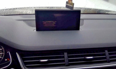 2017-2019 AUDI Q7  (display)  dash mounted 4M0857273A  OEM