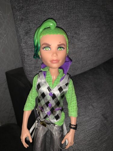 Monster High Puppe Deuce Dawn Of The Dance - Bild 4 von 4