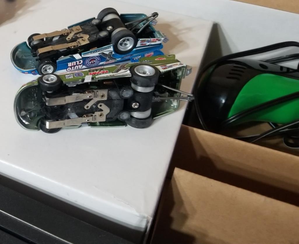 Auto World 2011 HO Champions Challenge Pro Racing Dragstrip Slot Car