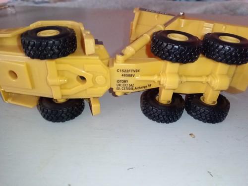 Construction, Deer Dump Truck " ERTL " Articulated - Picture 5 of 7