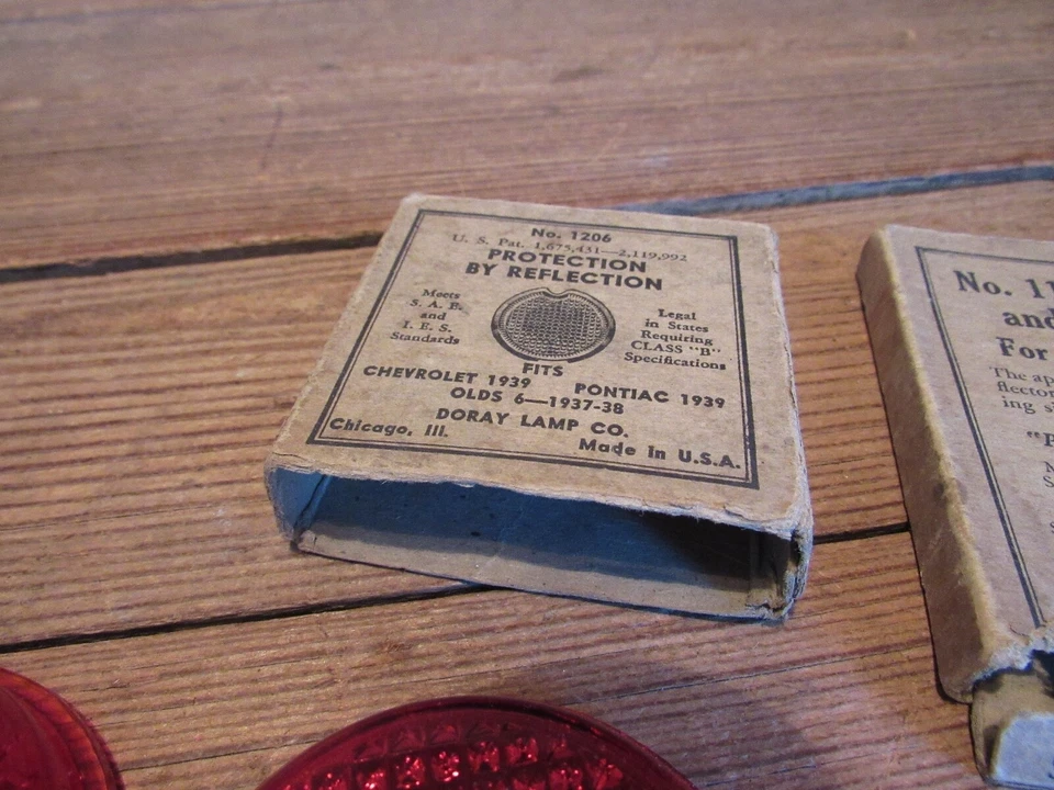 Vintage NOS 1930's Ford Chevrolet Pontiac Olds Tail Light Glass Lenses - NEW! - Imagem 3 de 4