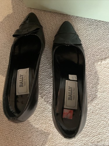 NWT BALLY SWITZERLAND CLASSIC BOW TIE Black PUMPS Nib - Picture 4 of 8