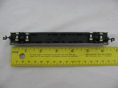 Bachmann N Scale Lighted Amtrak 85' Budd Amfleet Passenger Coach Car #72255 EX - Picture 7 of 12