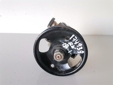Pompe direction assistée Renault MAXITY