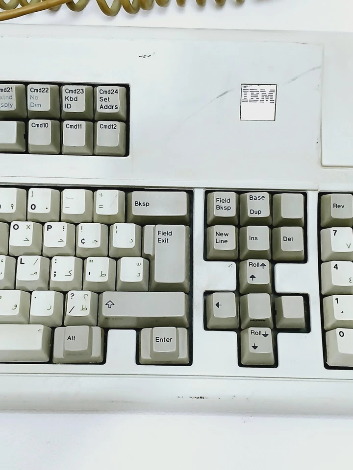 老式 IBM 键盘不起作用 - 仅适用于零件 - 废纸 — 第 4/4 张图片