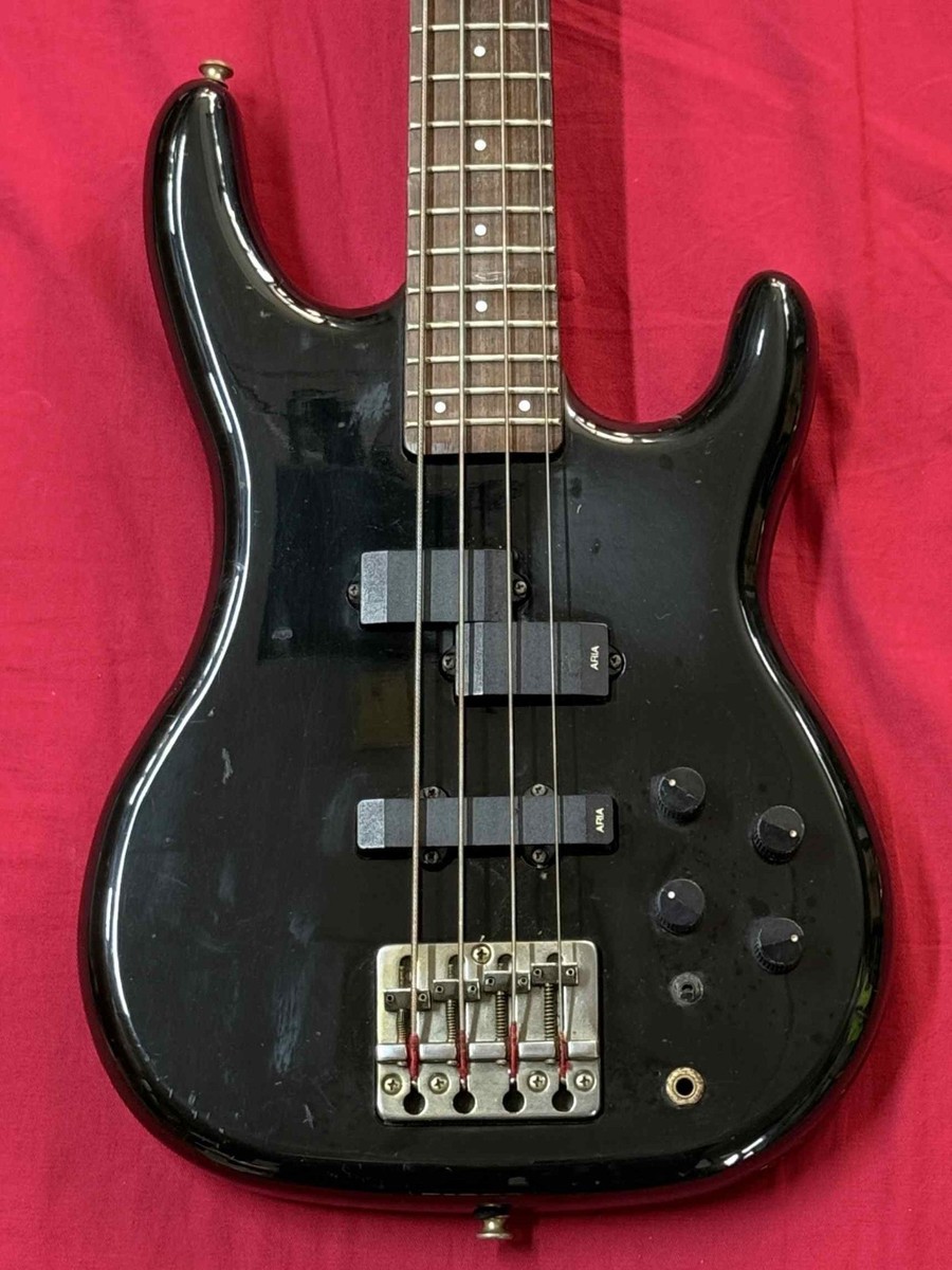 GUITAR BASS Aria ProII RSB Fórmula 1986 Aria Pro II Bass, RSB Formula, Active P/J, Wine Red, MIJ