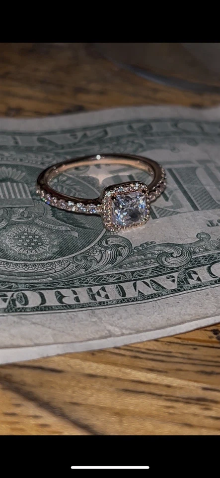 AUTÉNTICO ANILLO PANDORA CLÁSICO BRILLO HALO #188862C01-56 EE. UU. TALLA 7,5 Foto 2 de 4