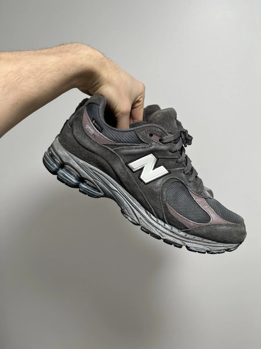 New Balance 2002R GORE-TEX Black Grey | eBay