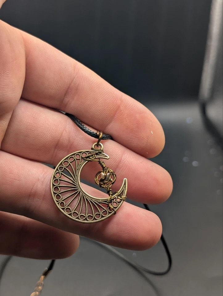 Colgantes reliquias celestiales y místicas MULTI-LISTADO - Joyería artística hecha a mano - Imagen 3 de 4