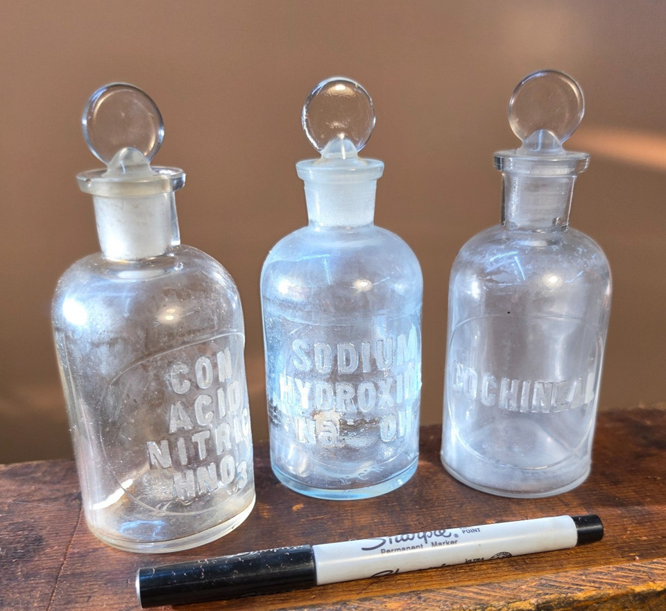 Lot 3 Antique Embossed Glass Laboratory Apothecary Bottles Ground Stoppers H USA