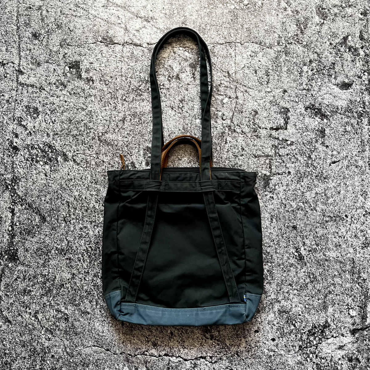Fjallraven Totepack No. 1 G-1000 Waxed Backpack Messenger Bag Logo