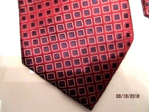 Steve & Barry's 100% Silk Tie 58" long 3.75" W Red w/Black Outlined White Sq. #8 - Picture 2 of 3