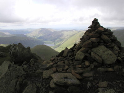 Photo 6x4 Red Screes Rydal The view looking northwards towards Brothers W c2004