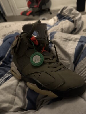 Olive Jordan Travis Scott
