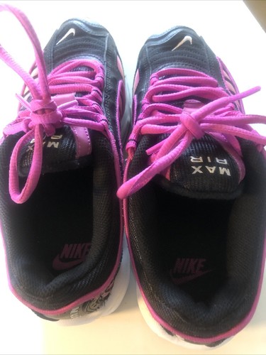 Pink Max Air Nike Black And Pink Size Is 7 Uk 4.5 EUR 38 Cm24 - Picture 2 of 6