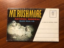 Old Vintage "MT.RUSHMORE-SOUTH DAKOTA" Fold Out Views Printed 1964 Made in USA