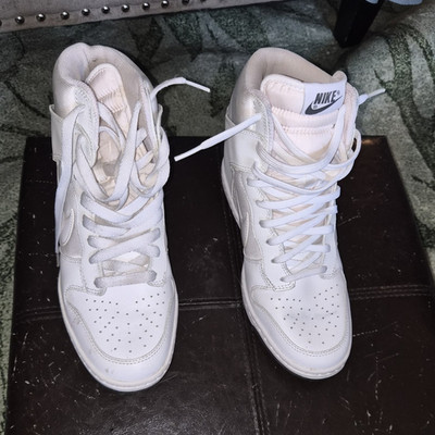 Nike Dunk White Leather High Top Lace-Up Athletic Sneakers Unisex Adults