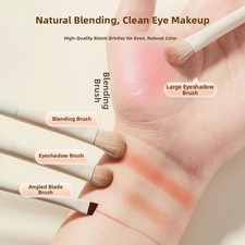 Ensemble pinceau de maquillage léger fond de teint en fibres synthétiques ense