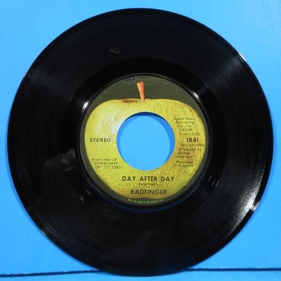 BADFINGER DAY AFTER DAY ~ MONEY  7'' 1971  GREAT CONDITION! VG+!!A